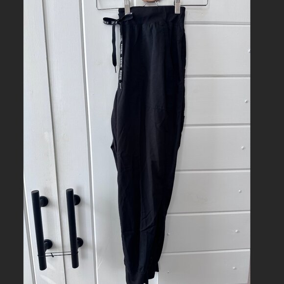 Med Couture Jogger Scrub Pants – Black | Women’s Large | Barely Worn - Picture 2 of 2